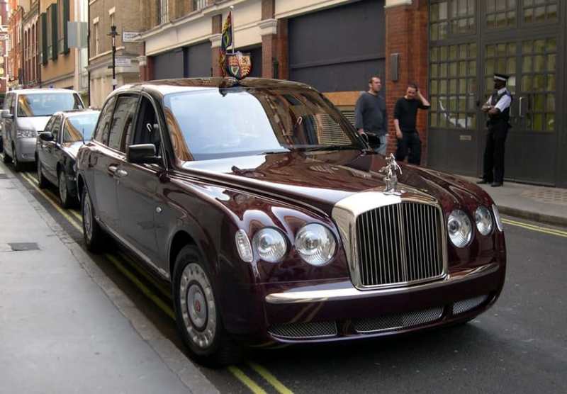1-bentley-state-limousine