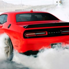 2016-dodge-challenger-coupe-srt-hellcat