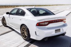 2016-dodge-charger_