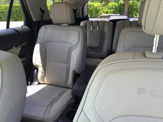 2016-ford-explorer-platinum-seats-1