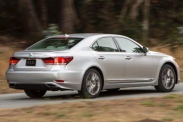 2016-lexus-ls-460-2