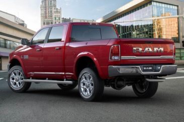 2016-ram-2500-crew-cab-pickup