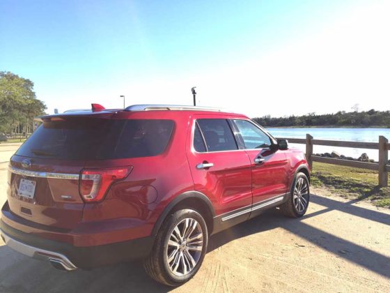 2017 Ford Explorer Platinum 4WD