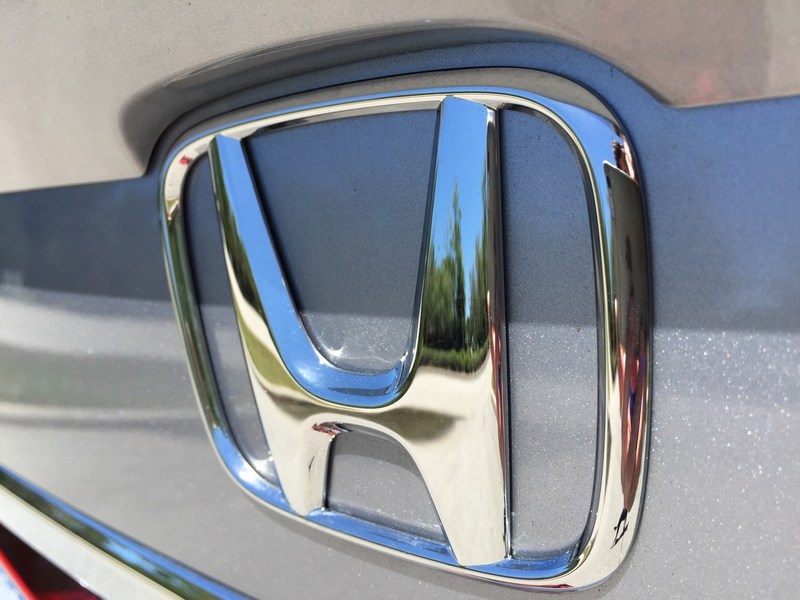 2017-honda-accord-hybrid-touring