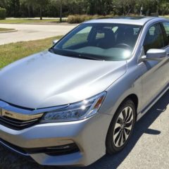 2017-honda-accord-hybrid-touring