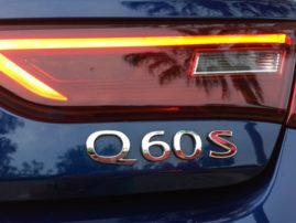 2017-infinity-q60-red-sport