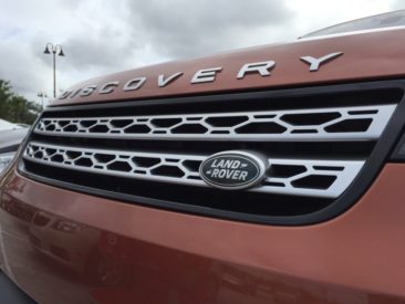 2017-land-rover-discovery-hse-luxury-td6