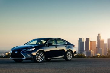 2017 Lexus ES 300h