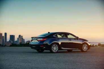 2017 Lexus ES 300h