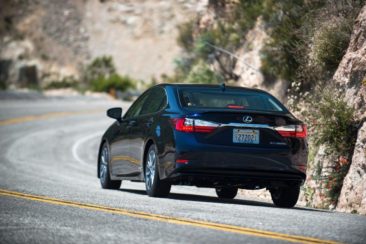 2017 Lexus ES 300h