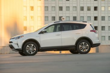 2017 toyota rav4 hybrid