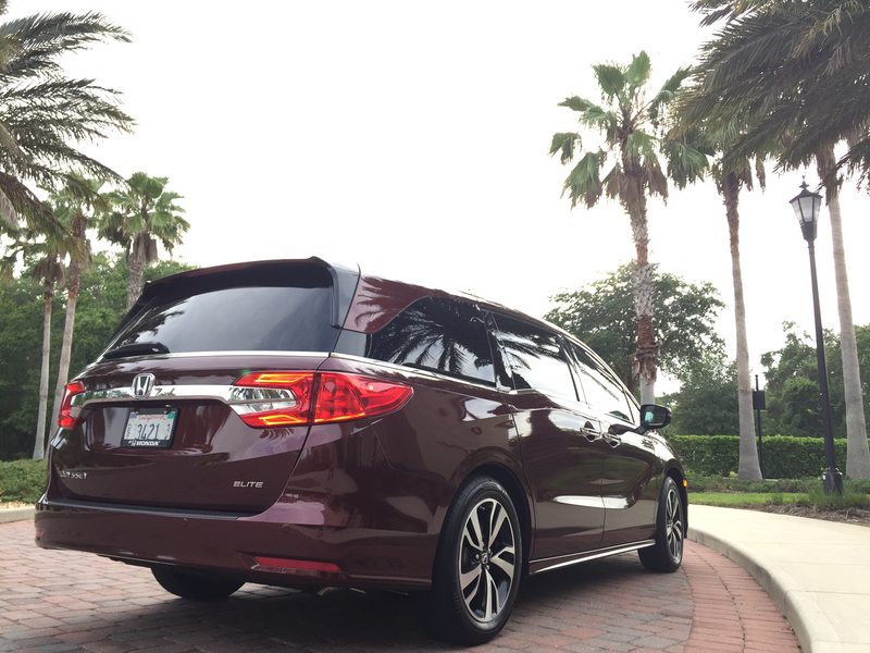 2018 Honda Odyssey Elite