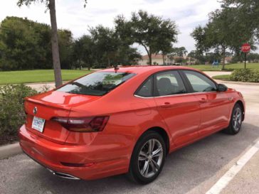 2019 Volkswagen Jetta R-Line