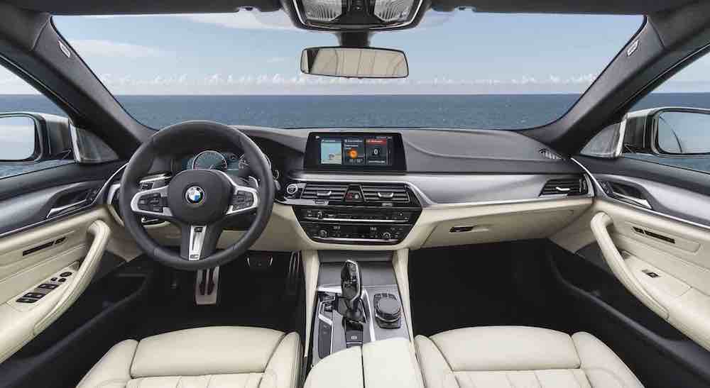 2021 BMW M550i xDrive Sedan