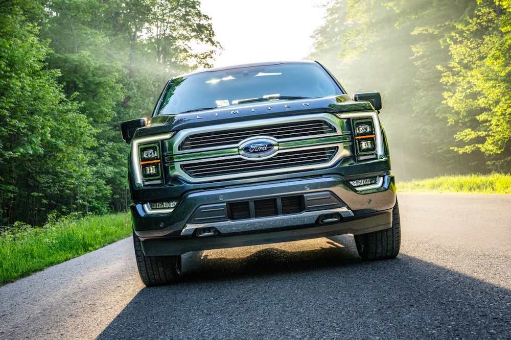 2021 Ford F-150 01 