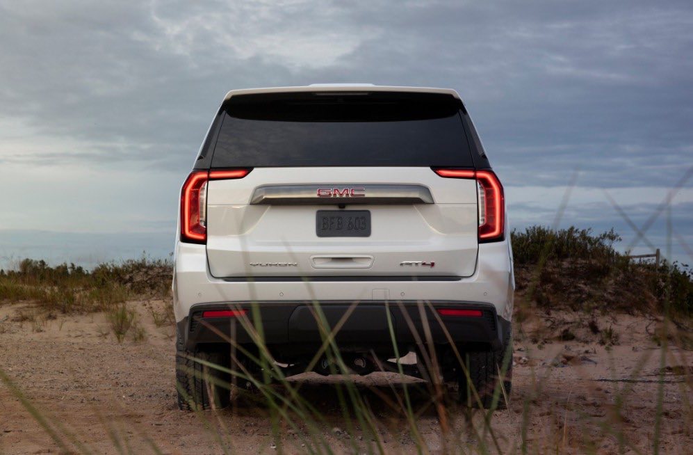 2021 GMC Yukon AT4