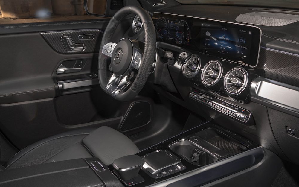 2021-mercedes-amg-interior