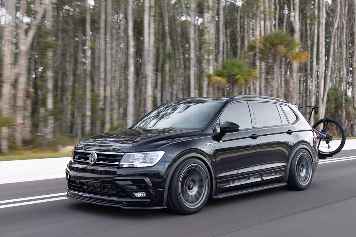 2021 Tiguan SE R-Line Black