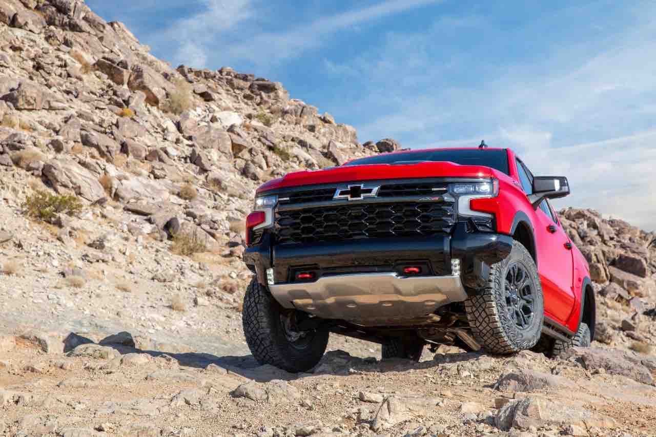 2022 Chevrolet Silverado ZR2