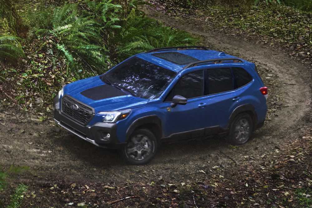 2022-subaru-forester-01