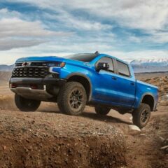 2024-chevrolet-silverado-zr2-01