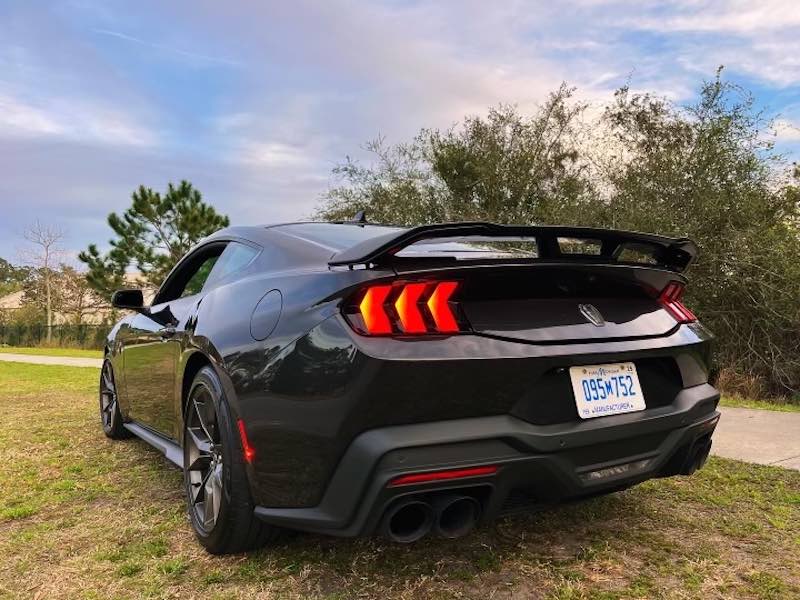 2024 Ford Mustang Dark Horse