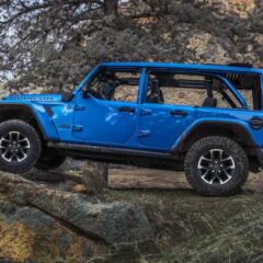 2024-jeep-wrangler-4xe-03