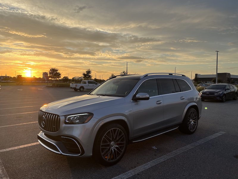 Mercedes Benz AMG GLS 63