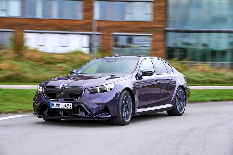 2025 BMW M5