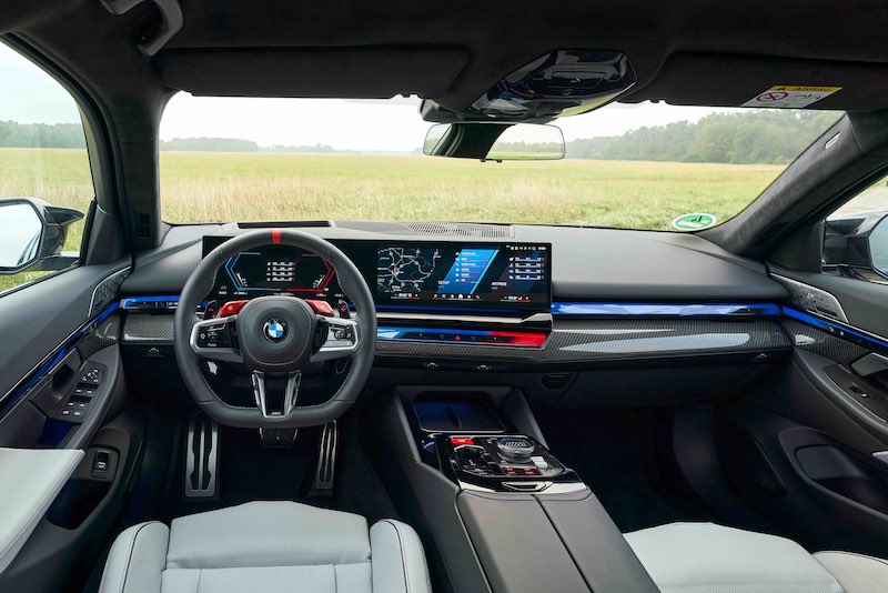 2025 BMW M5
