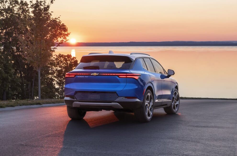 2025-chevrolet-equinox-ev-004