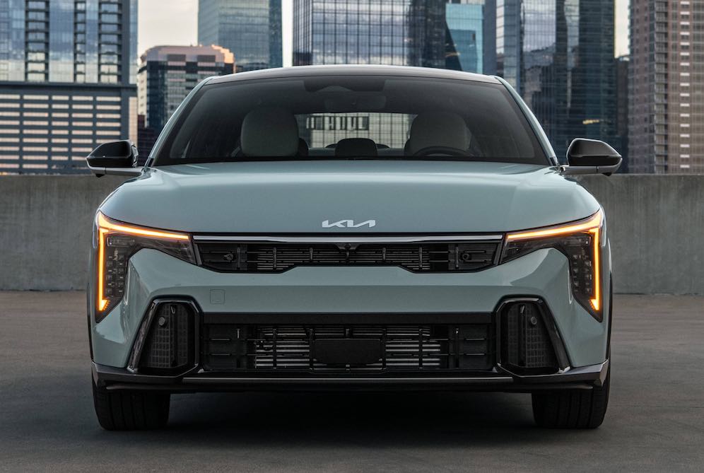 2025-kia-k4-002
