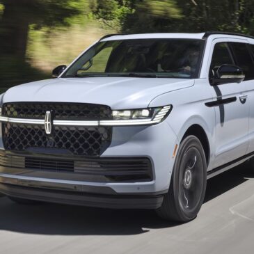 2025-lincoln-navigator-001