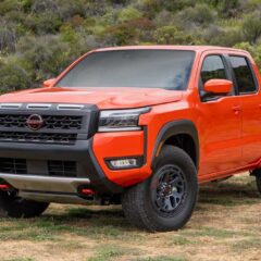 2025-nissan-frontier-102