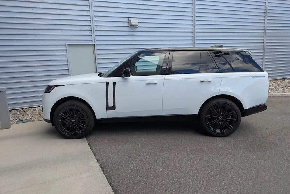 2025-range-rover-p400-1