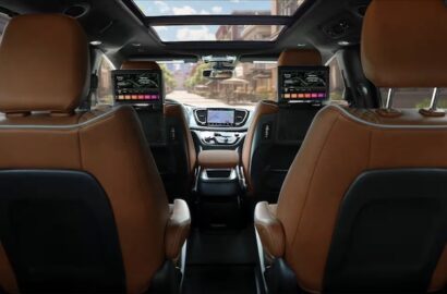 Chrysler Pacifica Minivan