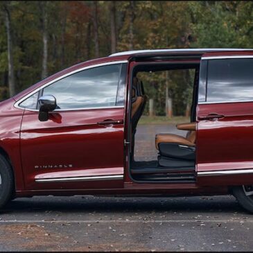 Chrysler Pacifica Minivan