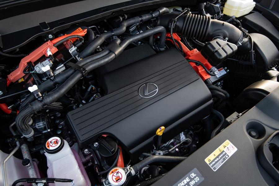 Lexus TX 550h el híbrido enchufable ideal para familias que disfrutan del lujo