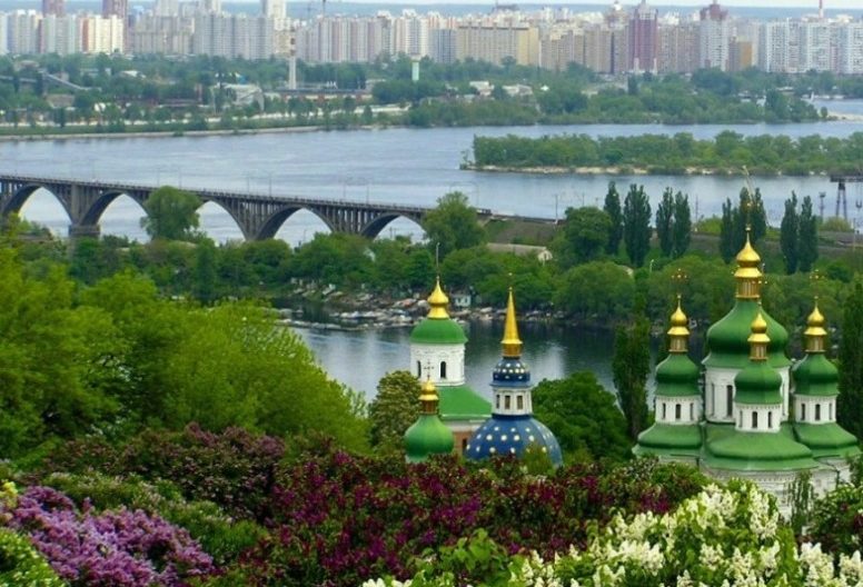 8 reasons to fall in love with Kyiv forever