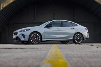 BMW M235 xDrive Gran Coupe 2026 visto de perfil
