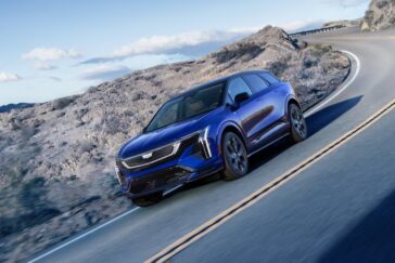 Cadillac OPTIQ-V 2026 en prueba de manejo