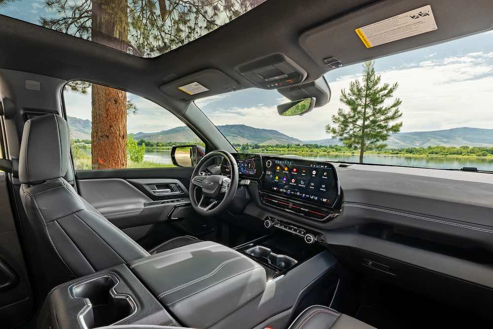 Front-facing driver side view of Silverado EV Trail Boss interior.