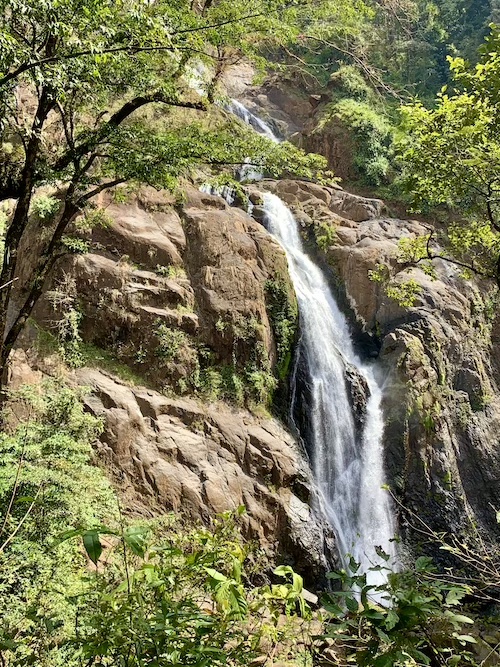 Hike to the Catarata Bijagual