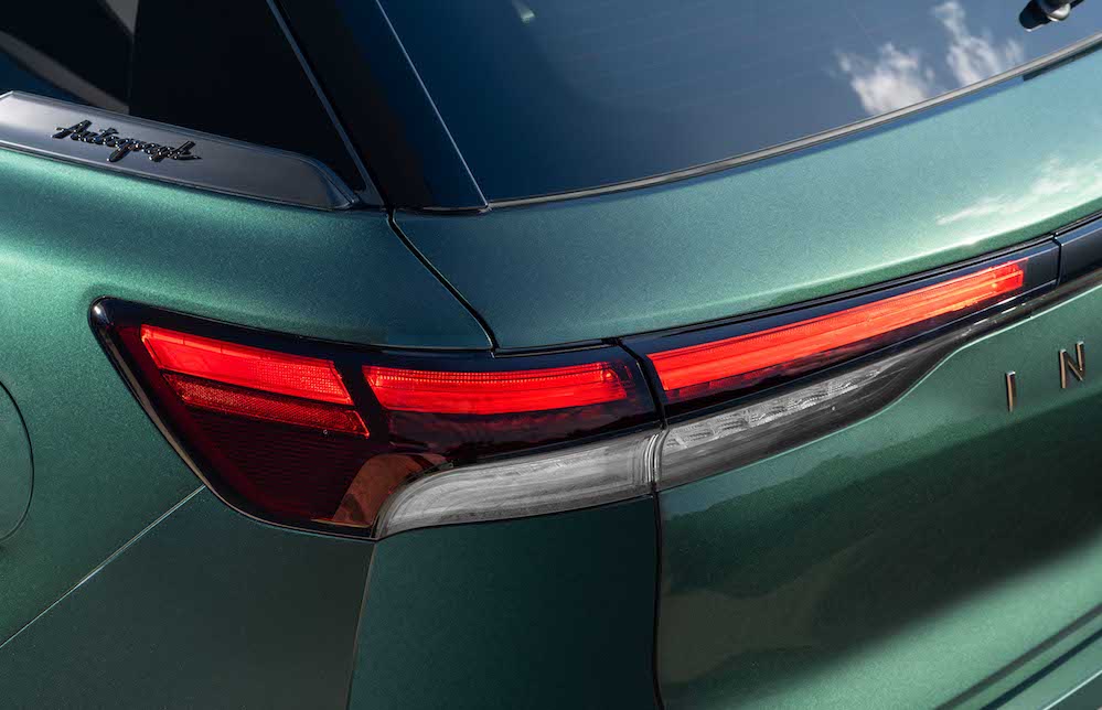 infiniti-qx60-autograph-2026-led-taillights