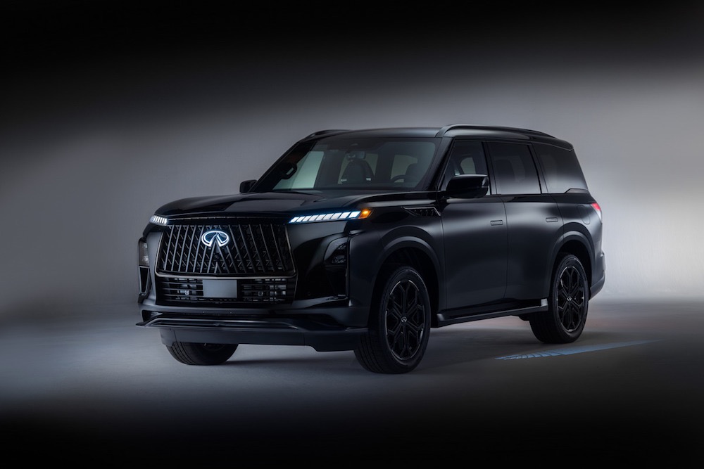 infiniti-qx80-sport-2026-front-three-quarter-view