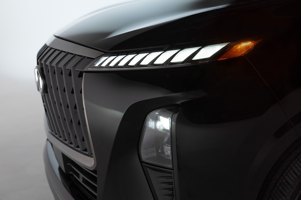 infiniti-qx80-sport-2026-led-headlights
