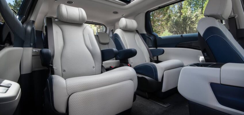 Asientos traseros de la Kia Carnival Hybrid SX Prestige 2026