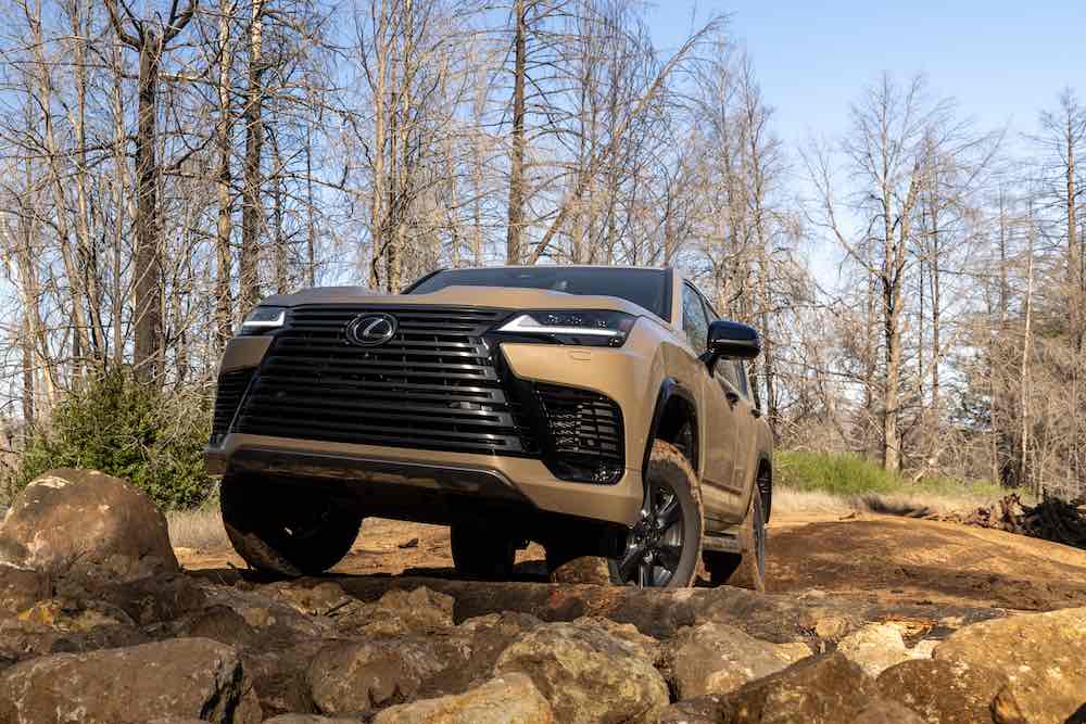 Lexus LX 700h Overtrail en prueba de manejo