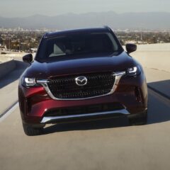 Mazda CX-90 PHEV Premium Plus 2026 visto de frente
