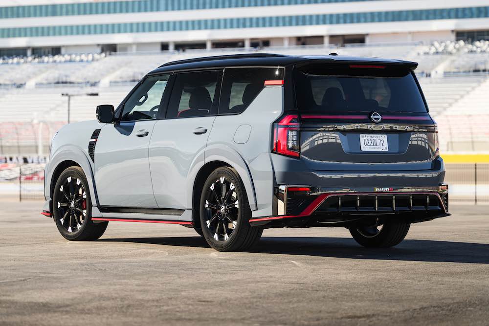 nissan-armada-nismo-2026-rear-three-quarter-view
